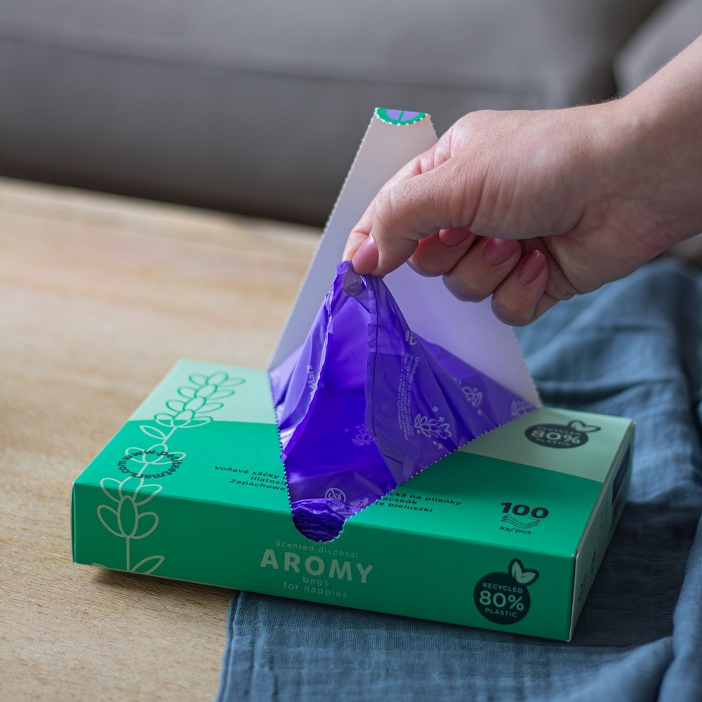 Petite&Mars pungi parfumate cu maner pentru scutece Aromy 100 buc