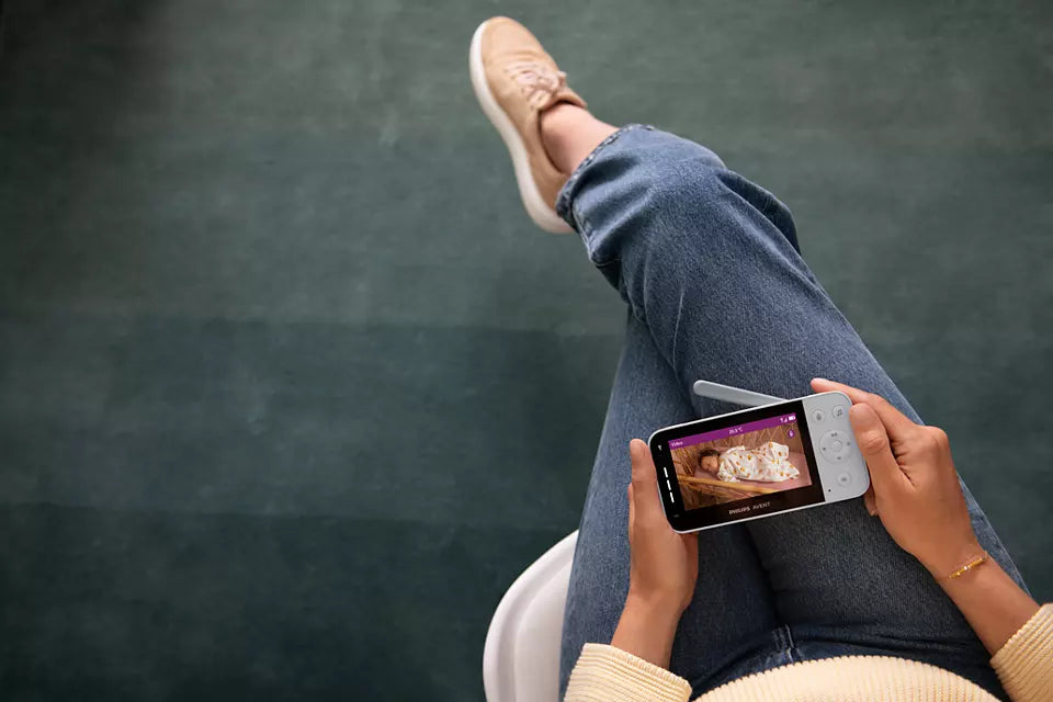 Philips Avent monitor video cu sistem de conectare prin aplicatie 0m+ 