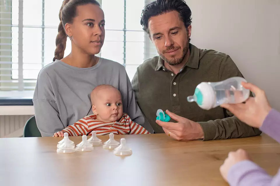 Philips Avent set incepator Natural Response 0m+