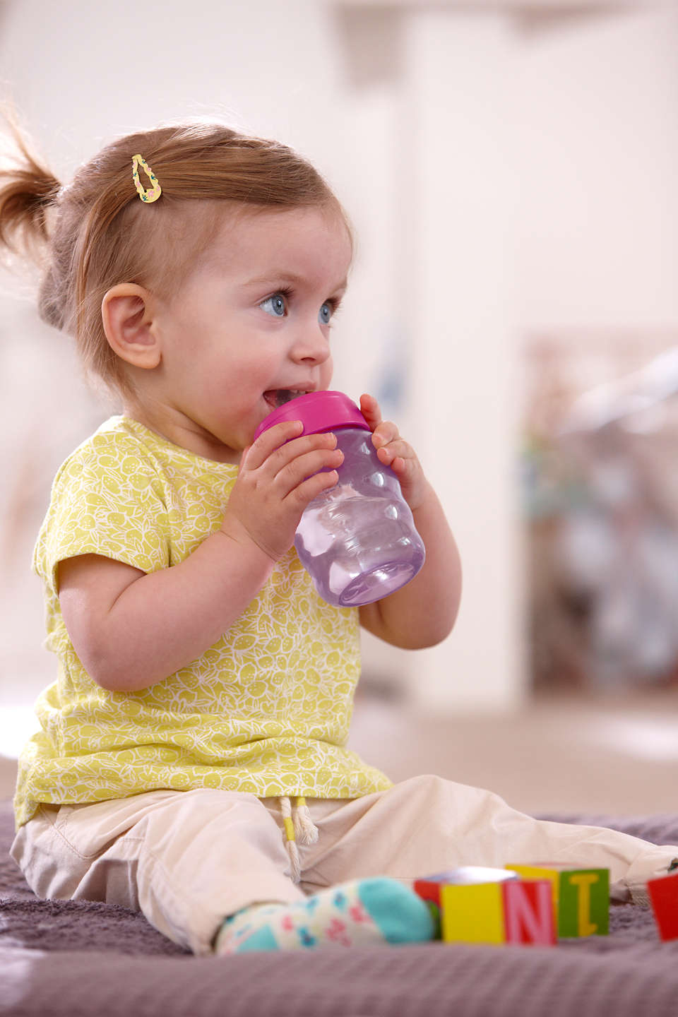 Philips Avent cana cu tetina de formare moale 9m+ 260 ml