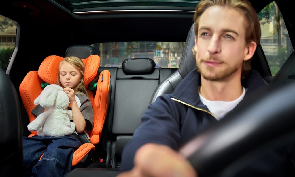 Recaro scaun auto AXION 1 cu isofix R129 100-150 cm 3-12 ani Hello Green