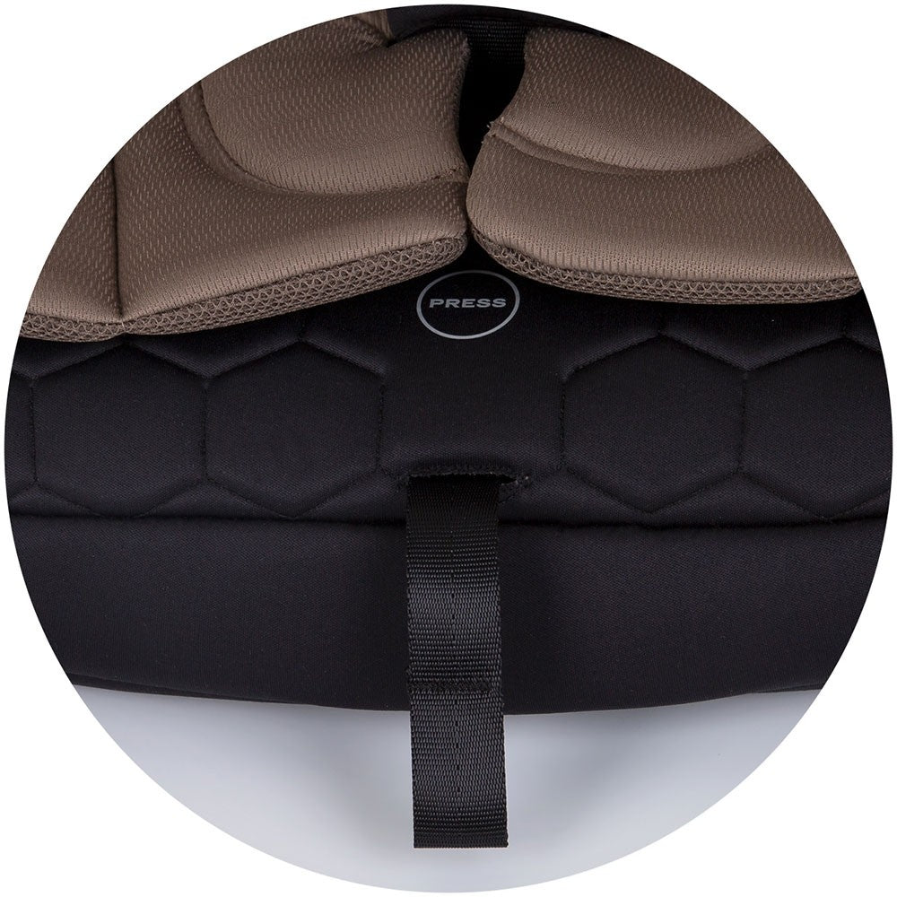 Chipolino scaun auto Lux X I-Size 76-150 cm cu sistem Isofix Macadamia