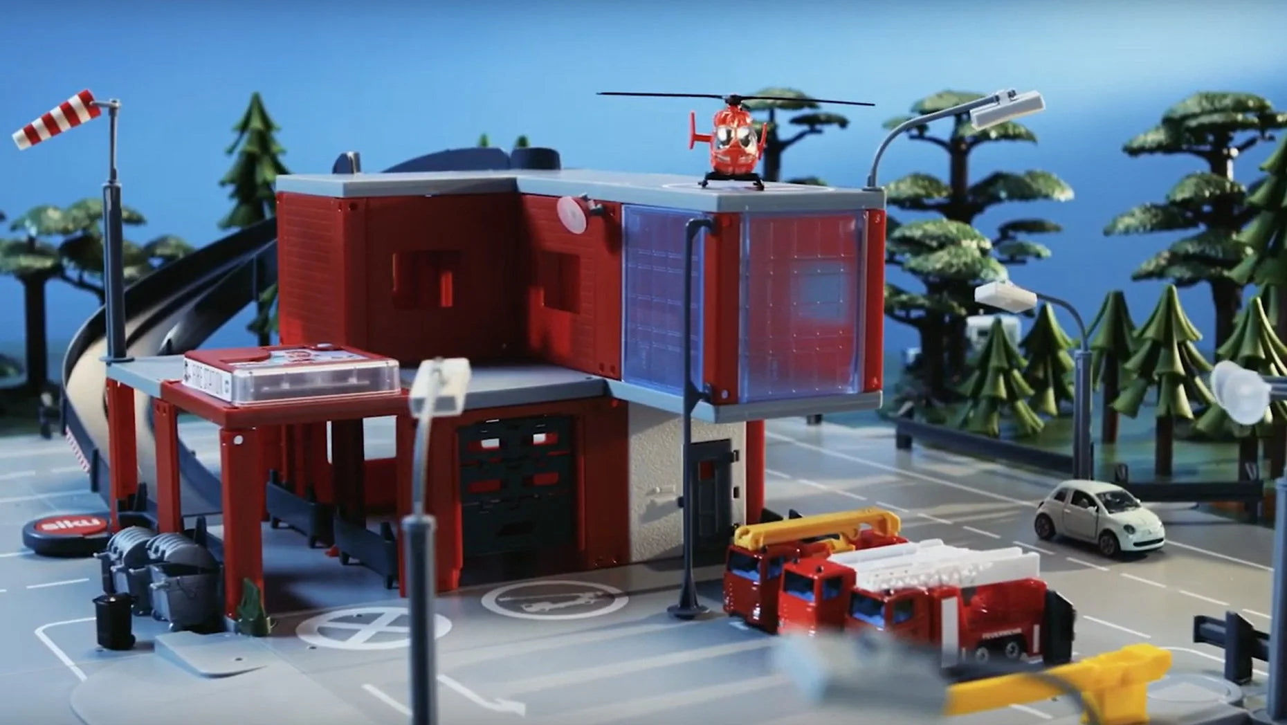 Siku jucarie Fire Station 3 ani+ 