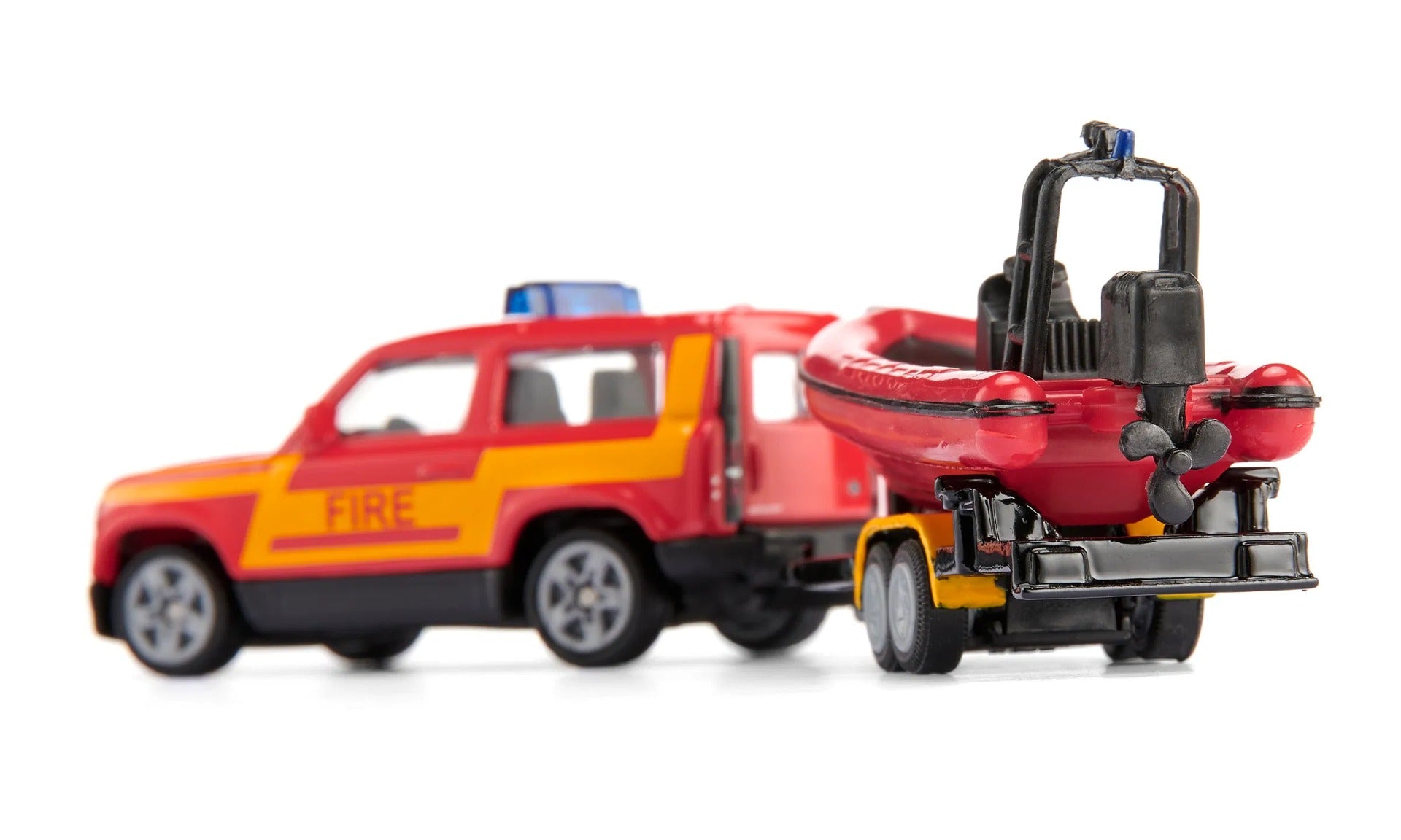 Siku jucarie masinuta Land Rover Defender 3 ani+ Pompieri cu barca Imagine secundară a produsului