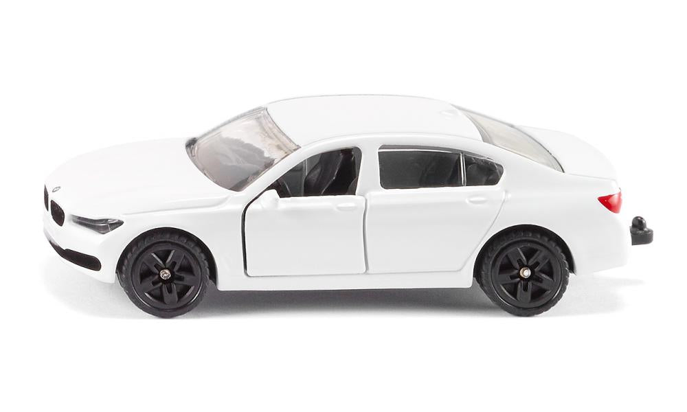 Siku masinuta BMW 750i 3 ani+