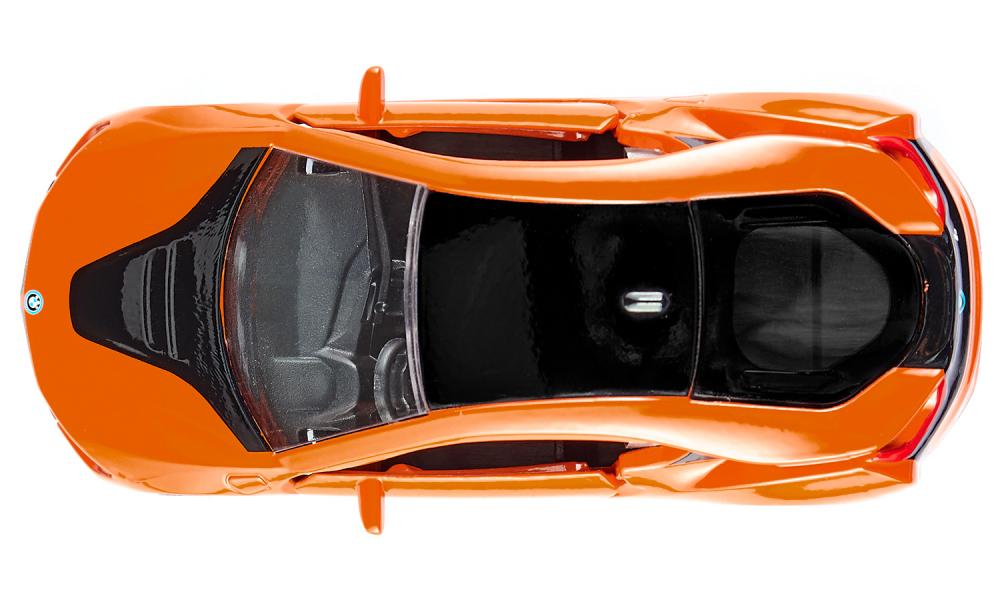 Siku masinuta BMW i8 LCI la scara 150