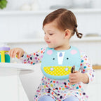 Skip Hop bavetica din silicon Zoo Fold & Go 6m+