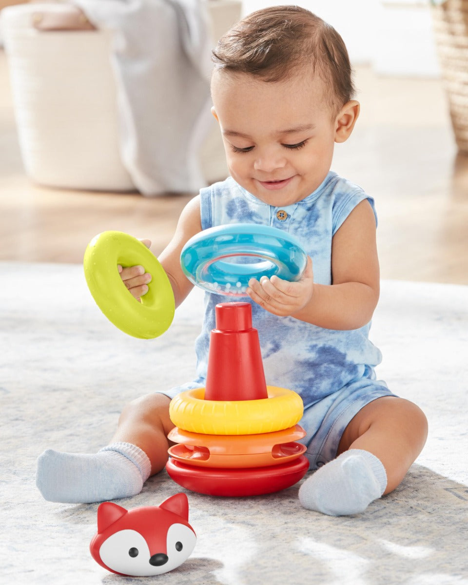 Skip Hop jucarie Explore&More Vulpita cu inele colorate 6m+