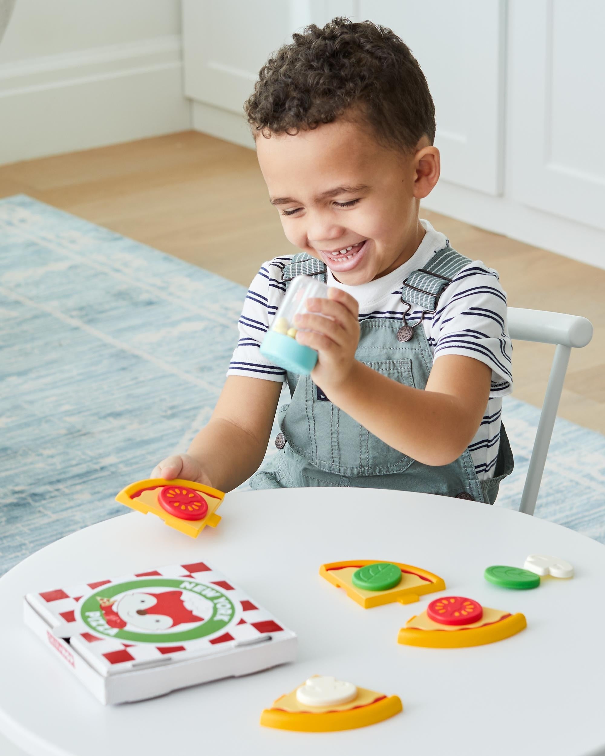 Skip Hop jucarie Zoo set de pizza Piece a Pizza 2 ani+ 03