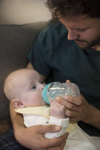 Tommee Tippee Biberon Advanced Anticolic cu sistem de ventilatie si tetina flux lent 260 ml 07