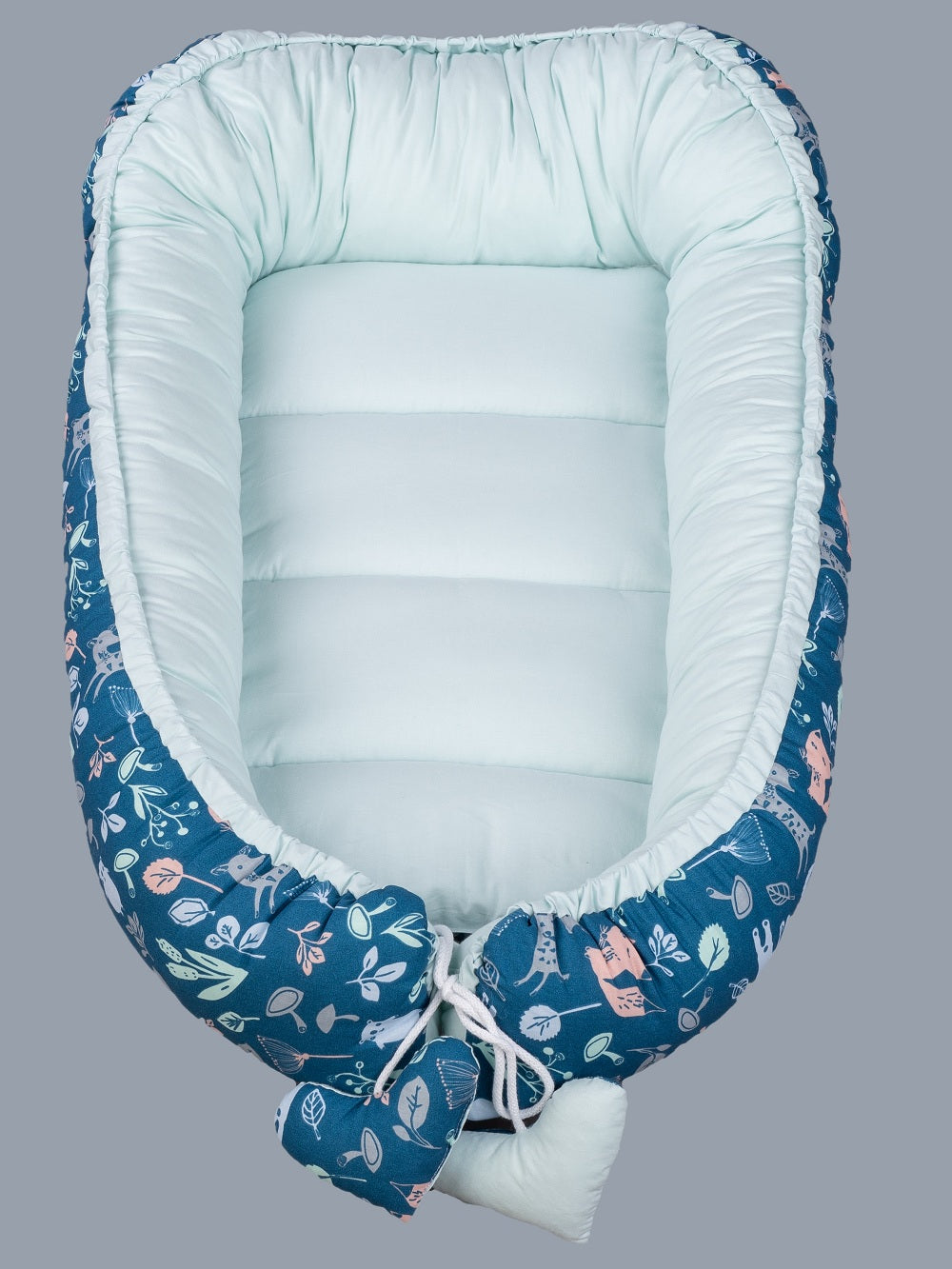Tutto Lina cuib pentru bebelusi 0m+ Forest Animals Dark Blue Imagine principală a produsului