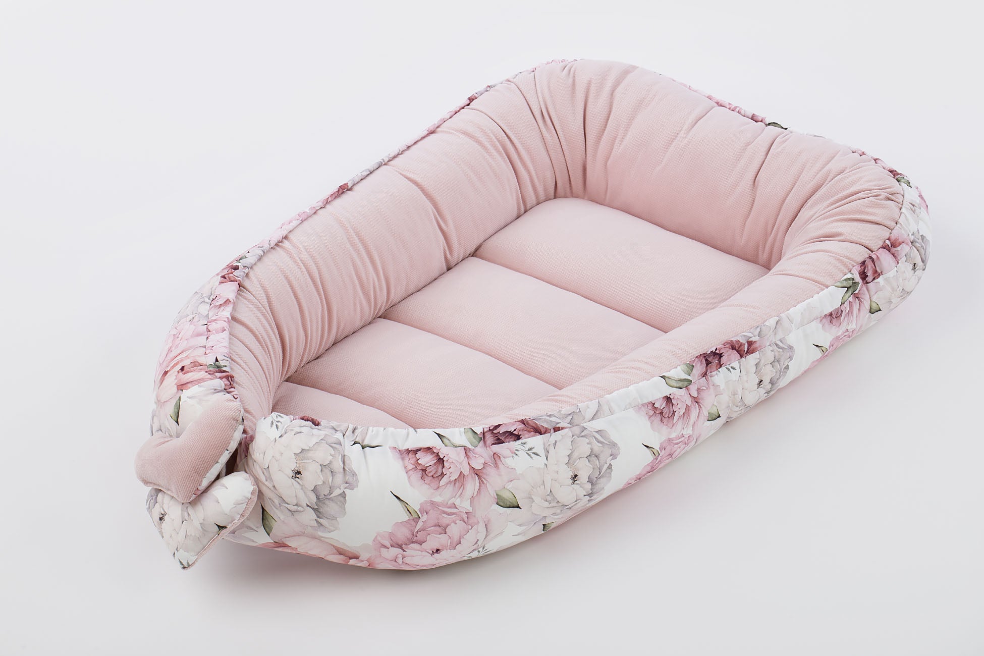 Tutto Lina cuib pentru bebelusi velur 0m+, Lovely Roses