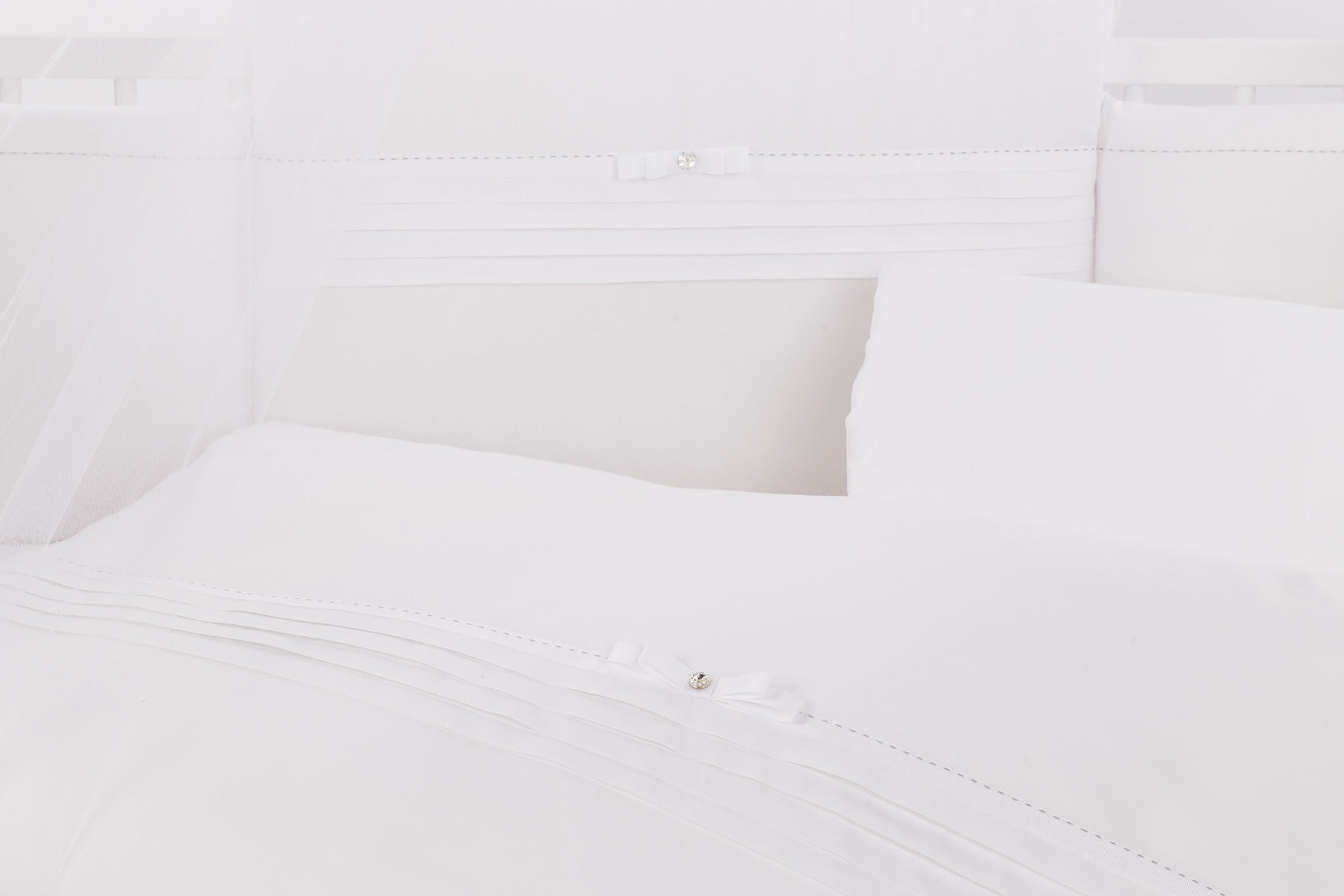 Tutto Lina lenjerie de pat 7 piese Crystal Collection White