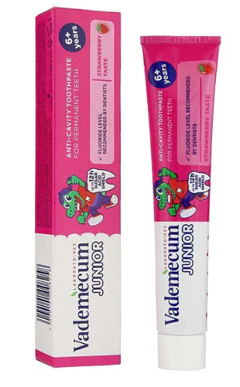 Vademecum pasta de dinti Junior 6 ani+ de 75 ml Strawberry