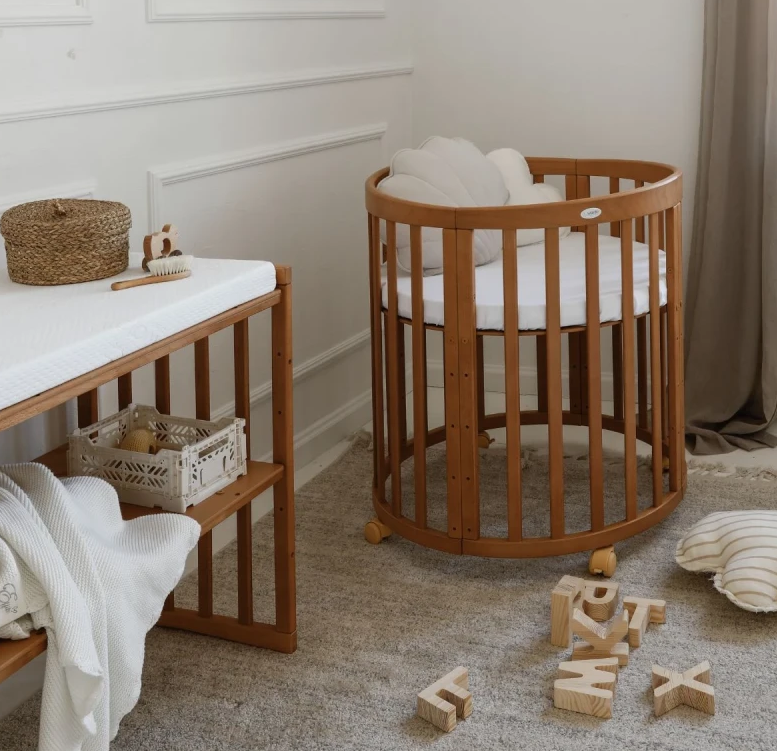 Waldin patut din lemn oval evolutiv 7in1 cu saltea