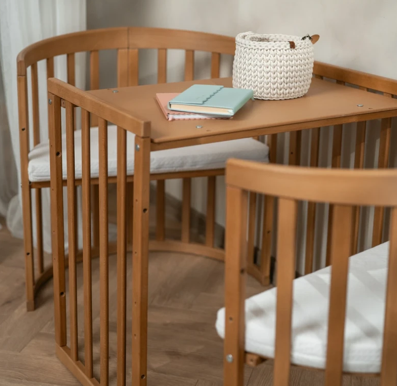 Waldin patut din lemn oval evolutiv 7in1 cu saltea