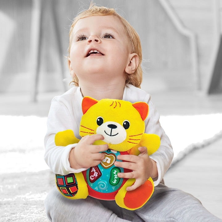 Winfun jucarie interactiva Canta si Invata cu pisicuta Kelsey 3m+