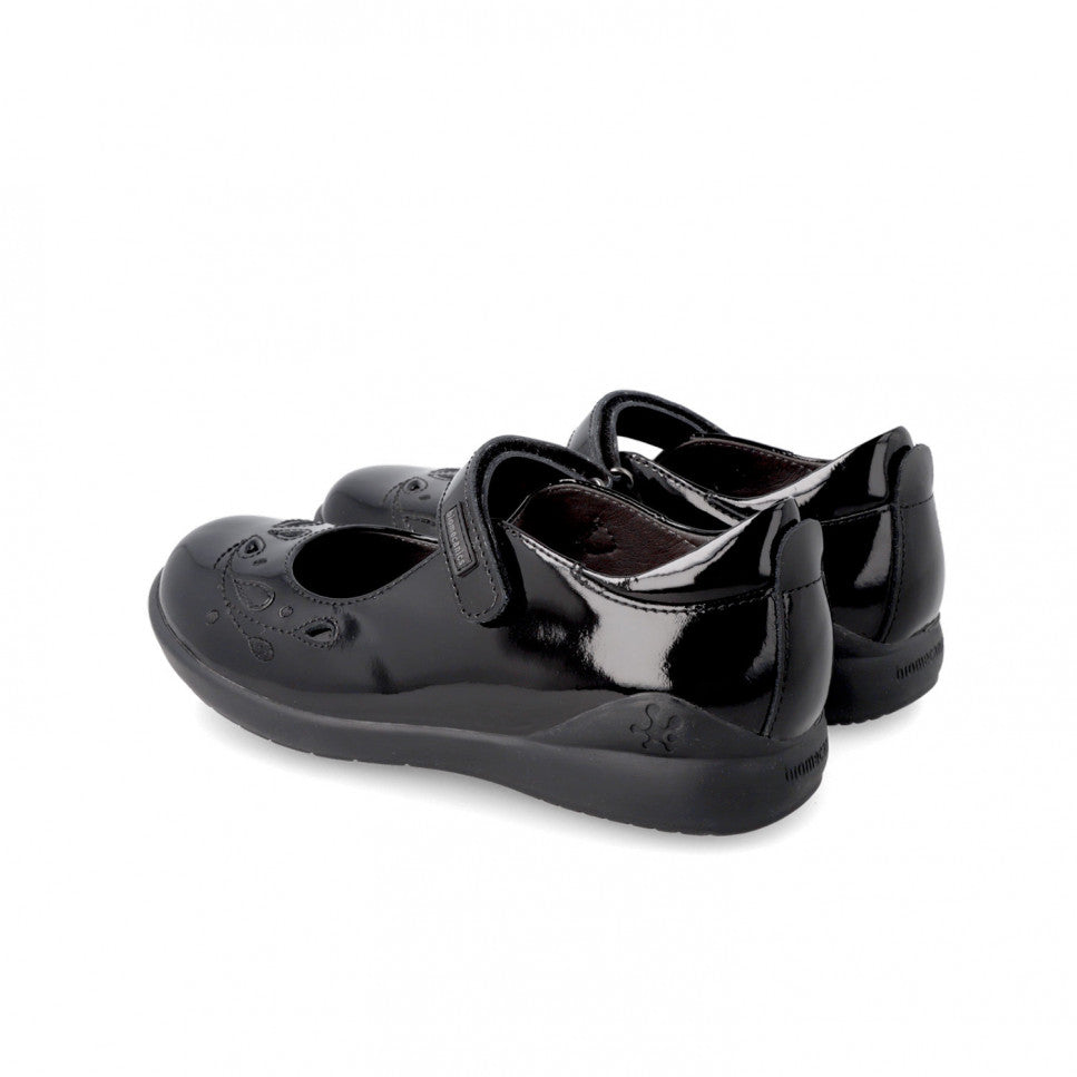 Biomecanics pantofi fete Back To School 24-28 Charol Negro lacuit cu perforatii florale